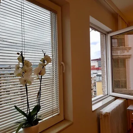 Uma- Urban Mini Apartment Skopje Exterior photo
