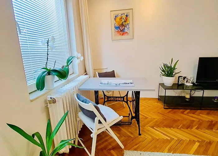 Uma- Urban Mini Apartment