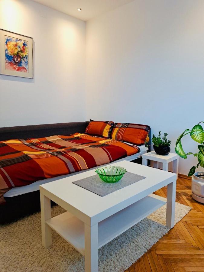 Apartment Uma- Urban Mini *
